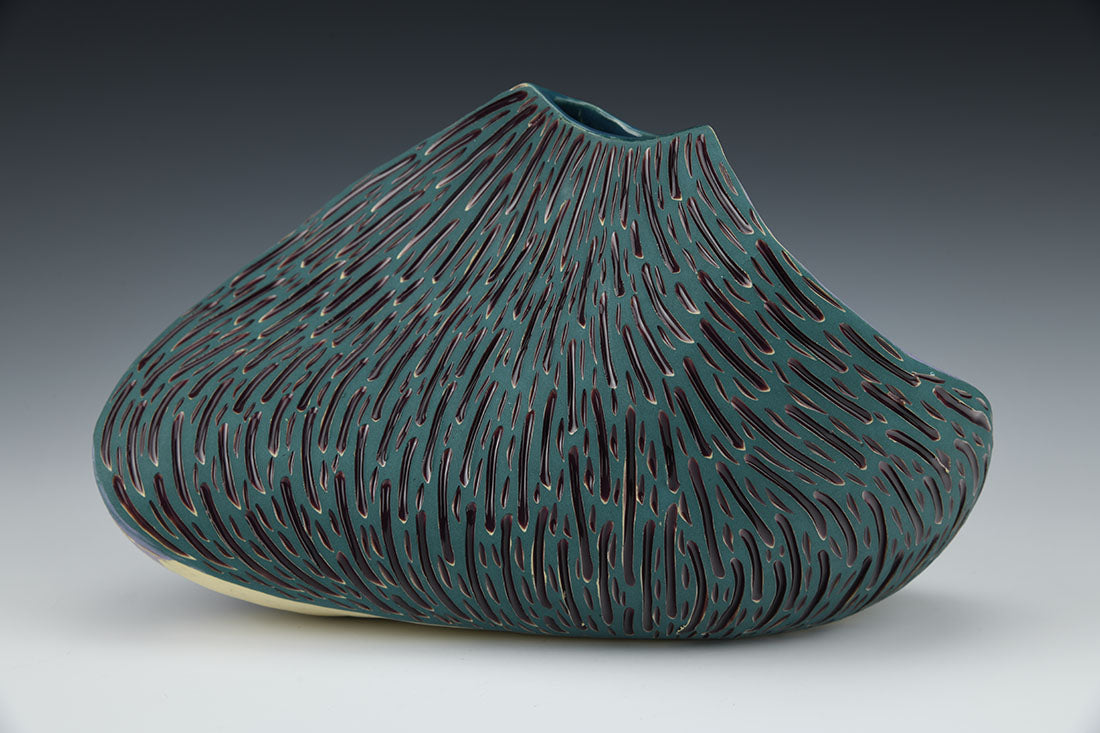 VIOLA - TWISTED VASE