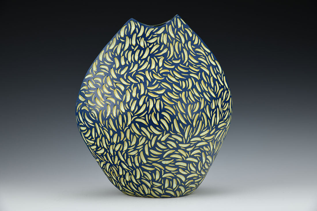 LACY - BULBOUS VASE